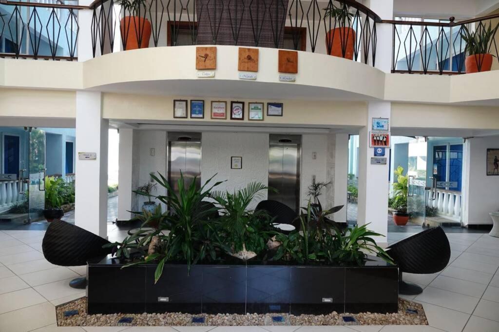 Cowrie Beach Haven Studio Apartment Mombasa Ngoại thất bức ảnh