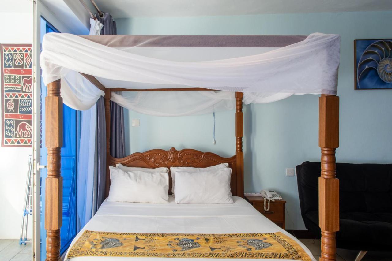 Cowrie Beach Haven Studio Apartment Mombasa Ngoại thất bức ảnh